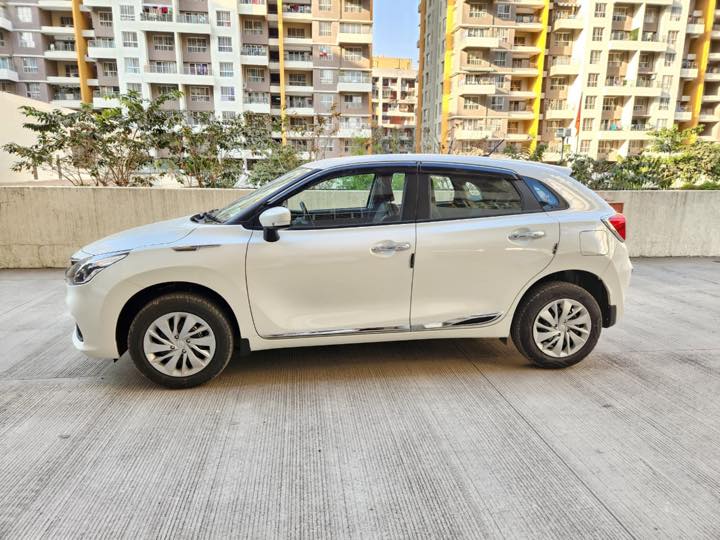 White Maruti Suzuki Baleno petrol self drive car in Pimpri-Chinchwad